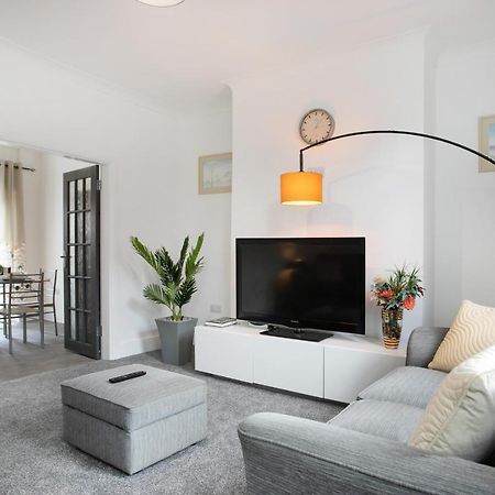 Cudworth House, Barnsley For Contractors & Families, Free Parking, High Speed Wifi Etc Villa Buitenkant foto