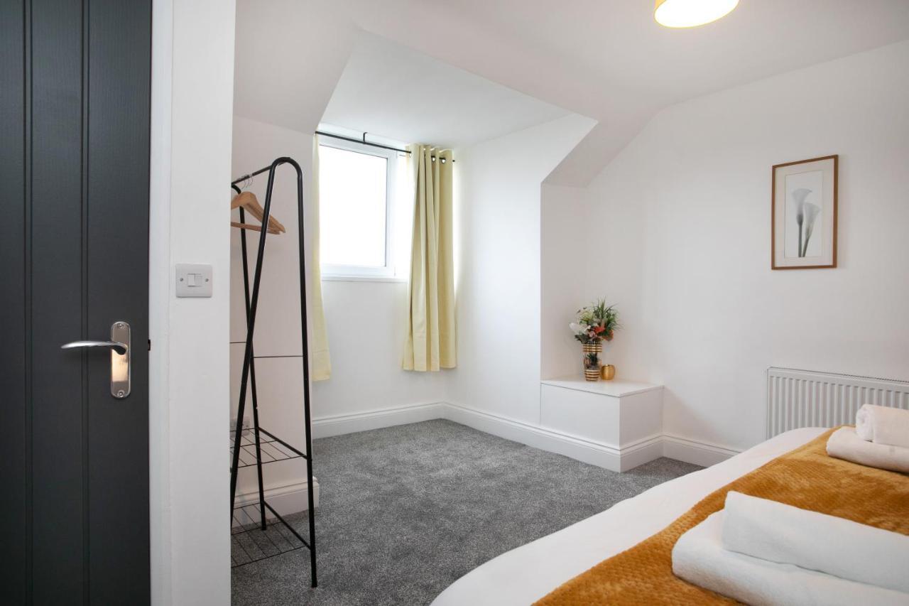 Cudworth House, Barnsley For Contractors & Families, Free Parking, High Speed Wifi Etc Villa Buitenkant foto