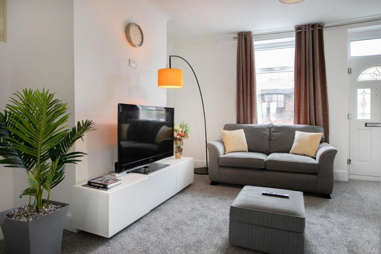 Cudworth House, Barnsley For Contractors & Families, Free Parking, High Speed Wifi Etc Villa Buitenkant foto