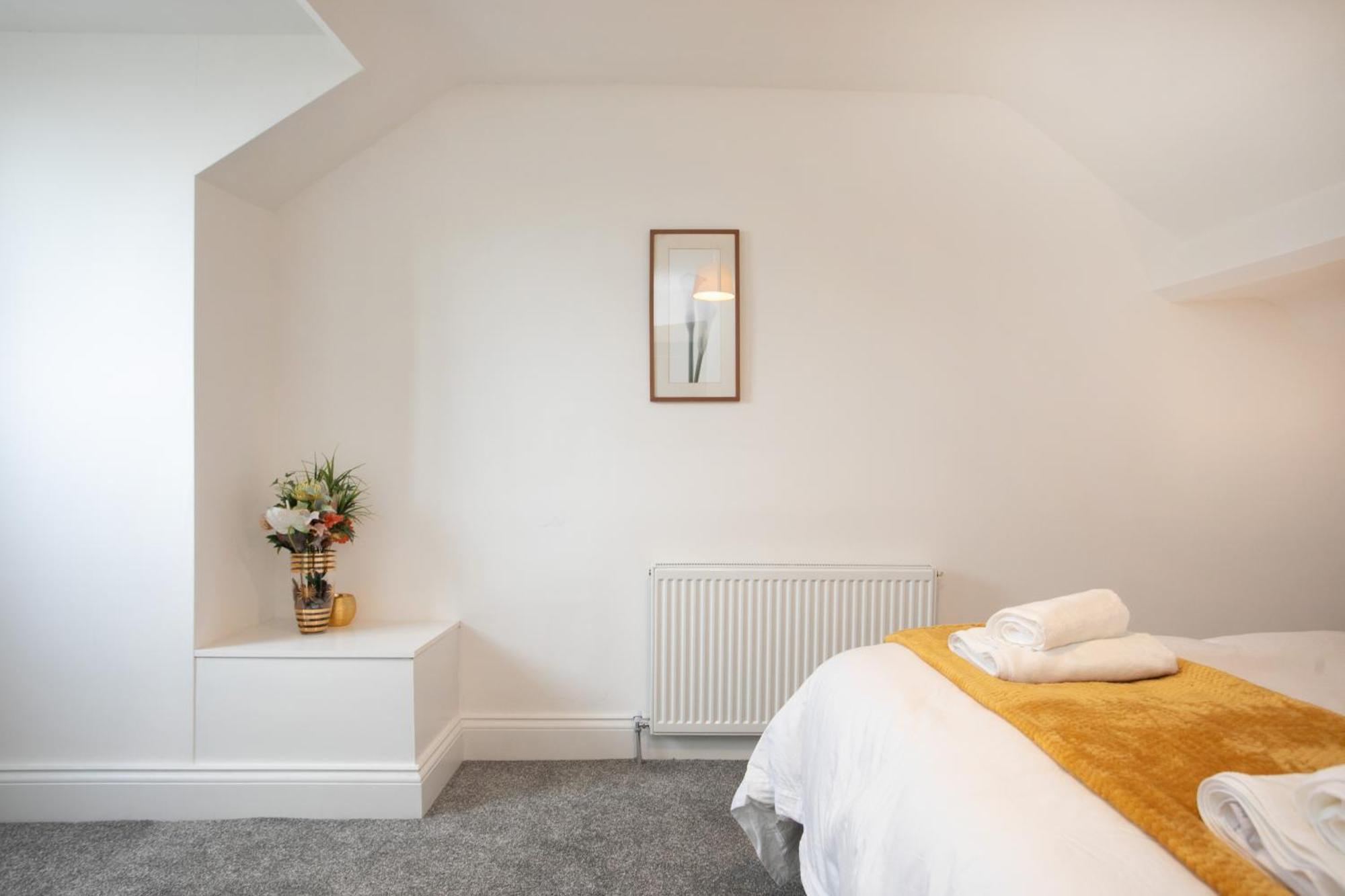 Cudworth House, Barnsley For Contractors & Families, Free Parking, High Speed Wifi Etc Villa Buitenkant foto